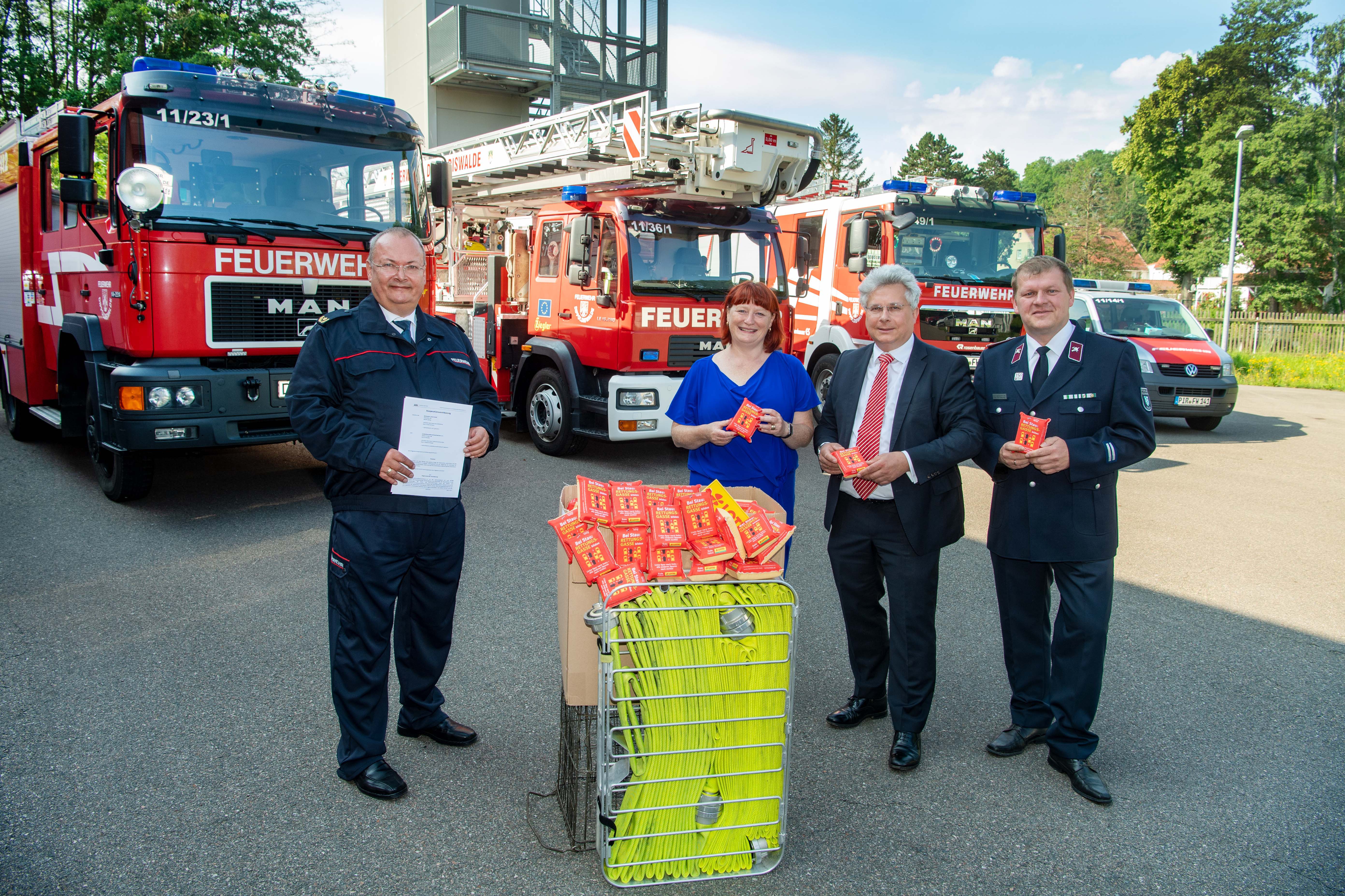 Aktion_Rettungsgasse-Feuerwehr